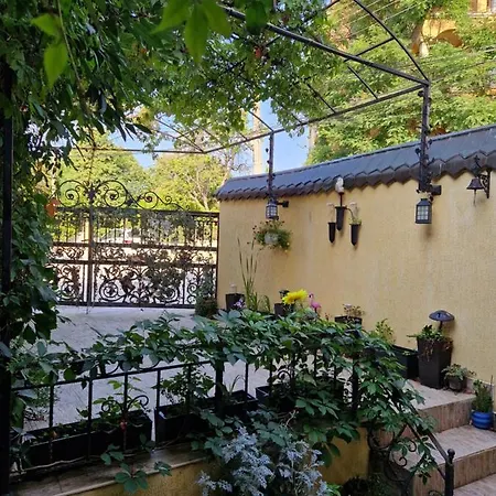 Apartment Residence, Free Parking, Pets Friendly *